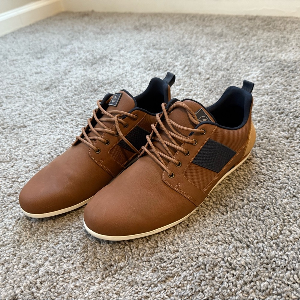 Aldo Brown Leather Oxfords with Black Accents